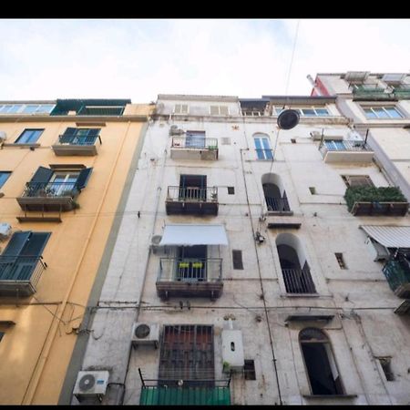 A Casa Di Sergio Apartment Napoli Bagian luar foto