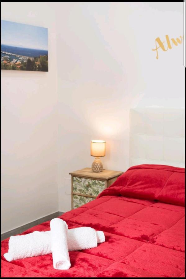 A Casa Di Sergio Apartment Napoli Bagian luar foto